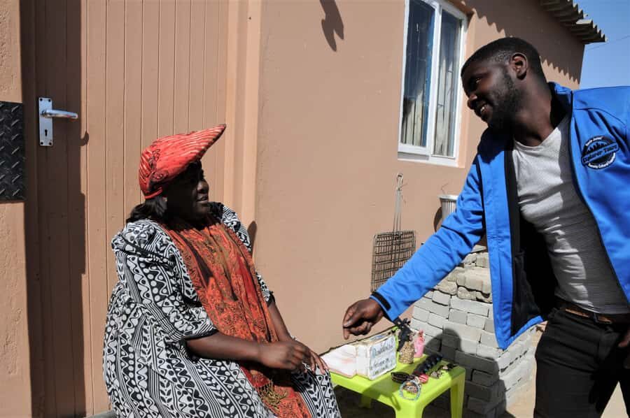 Swakopmund:Mondesa Cultural Township Tour - Craft market stop: meet makers, not souvenir shelves