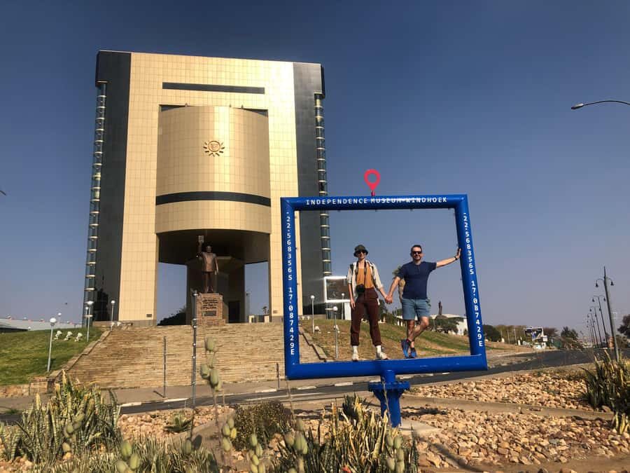 Windhoek: City & Township tour. Vehicle, guide, kapana - Getting picked up and finding your guide fast in Windhoek
